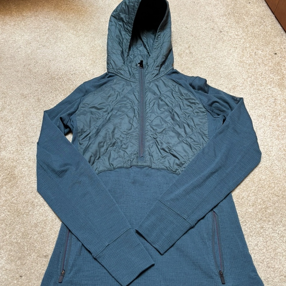 Icebreaker Women's Teal Quilted Pullover Hoodie